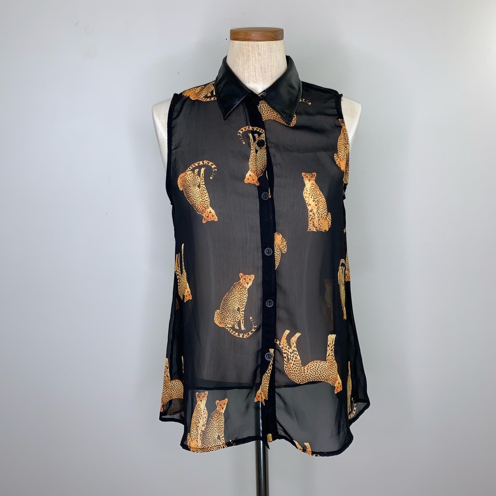 Sheer chiffon sleeveless button down - Picture 4 of 4